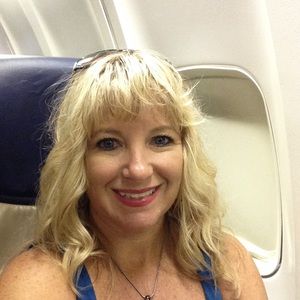 Meet your Posher, Sherry